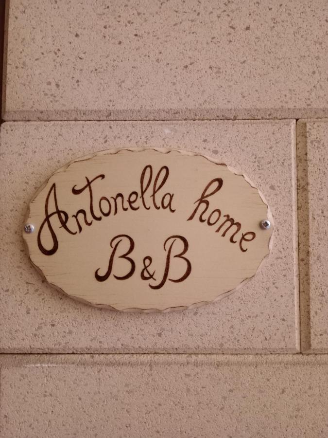 Antonella Home B&B Bari Exterior foto